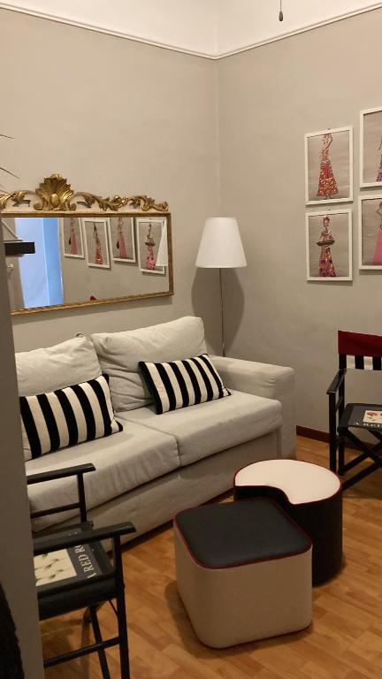 Calefati House possibilità check in anche dopo le 22 - 一居室公寓