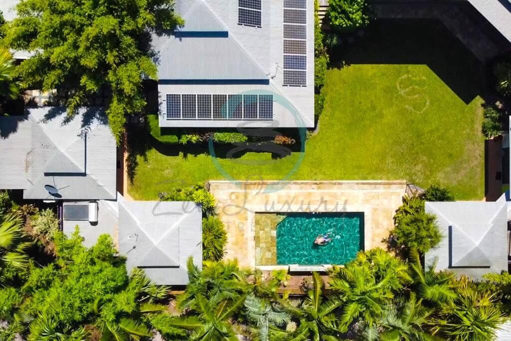 Gallery image of Zenhouse: 6-BR Balinese Tropical Oasis in Nightcliff Central in Nightcliff