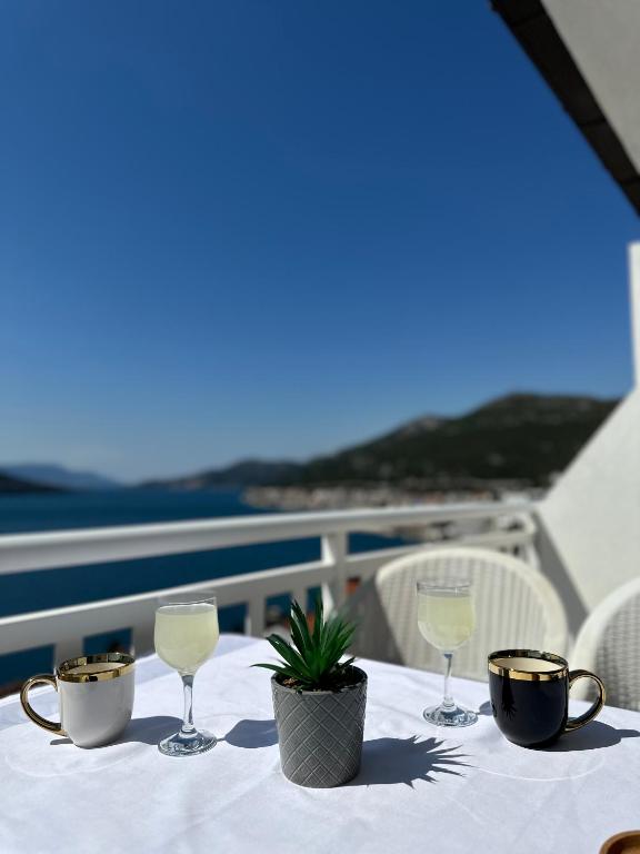 Villa Senka - Apartment With Sea View