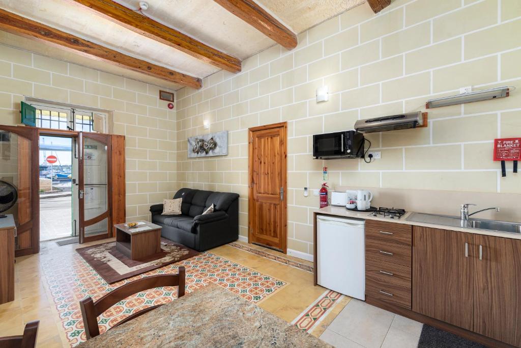 Quayside Apartments - 12