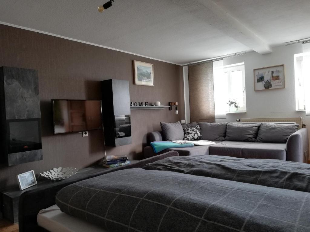 Postel nebo postele na pokoji v ubytování Ferienwohnung Isis in Neufang