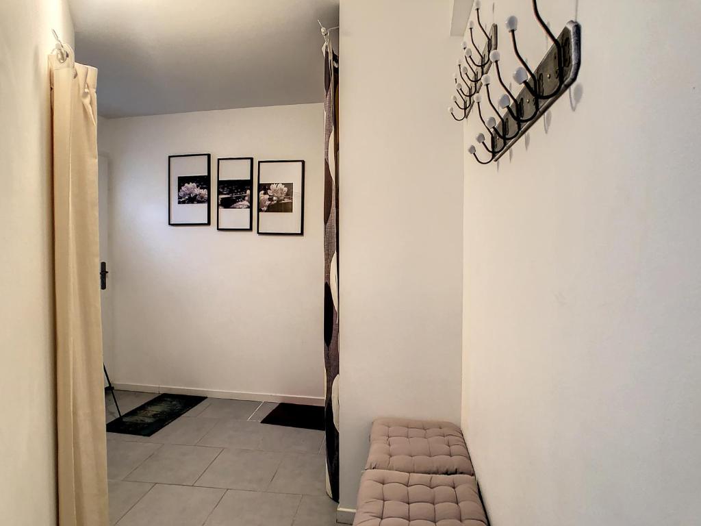 Fotografie z fotogalerie ubytování Maison piscine proche La Rochelle v destinaci Salles-sur-Mer