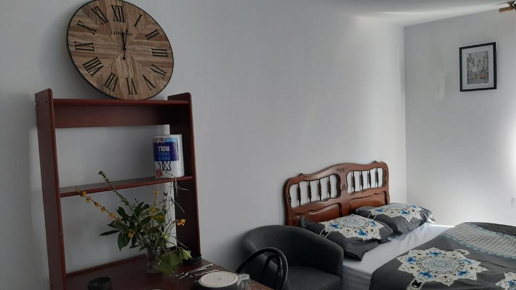 Fotografia z galérie ubytovania STUDIO TRES PROPRE de 18 m2 v destinácii Cergy