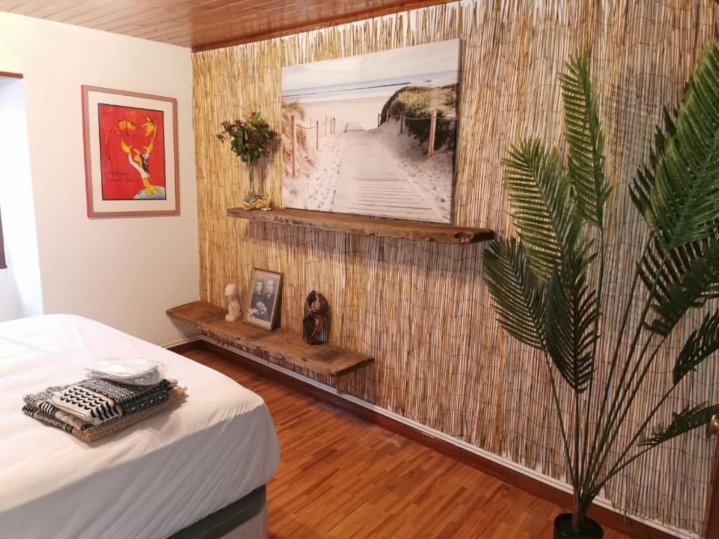 A bed or beds in a room at Finca in mitten der Natur.