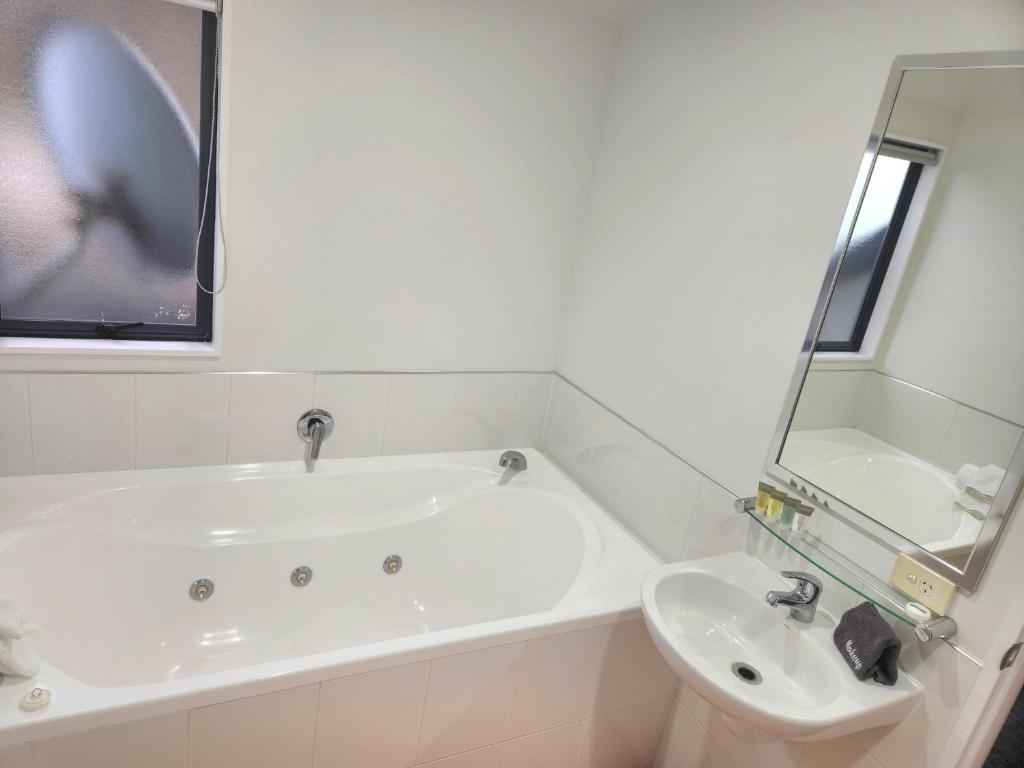 Botany Palms Motel - Resim 26