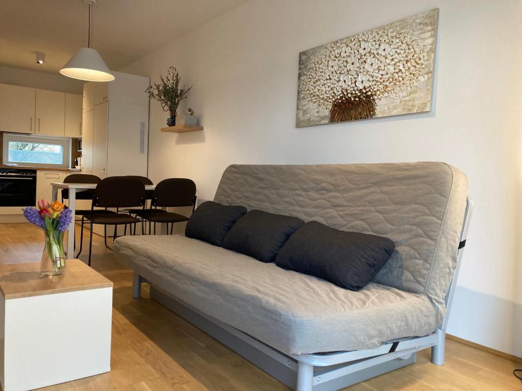 Reload by BestChoice - Parking - Self Check-in - 10