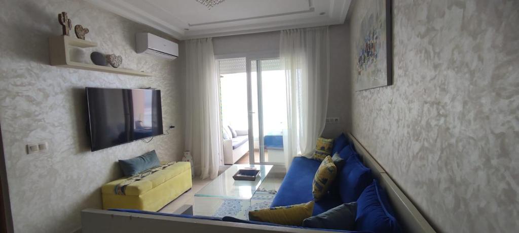 TV a/nebo společenská místnost v ubytování Mahdia beach
