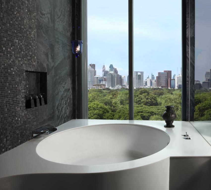 SO/ Bangkok - SO Club Double Room With Park View And Executive Lounge Benefits