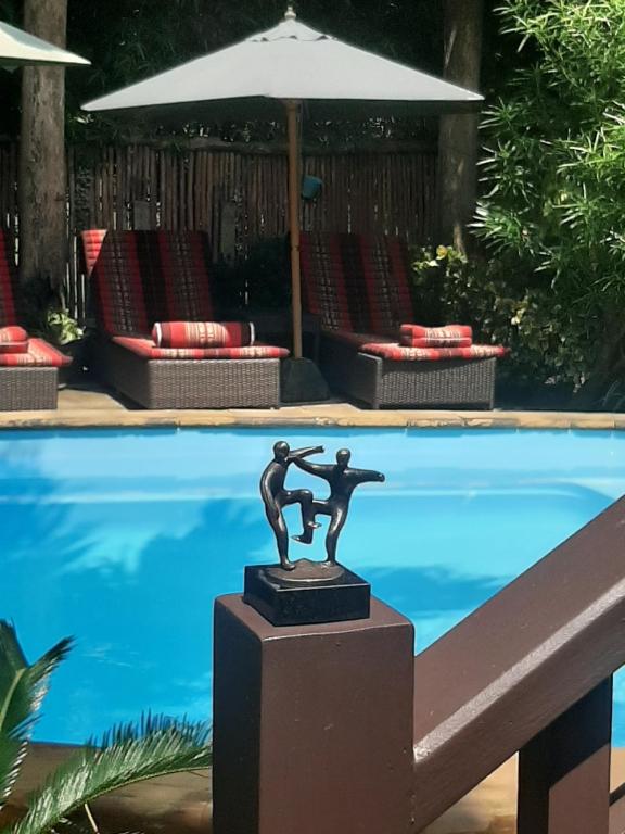 Liam's Guesthouse Adults Only - 4