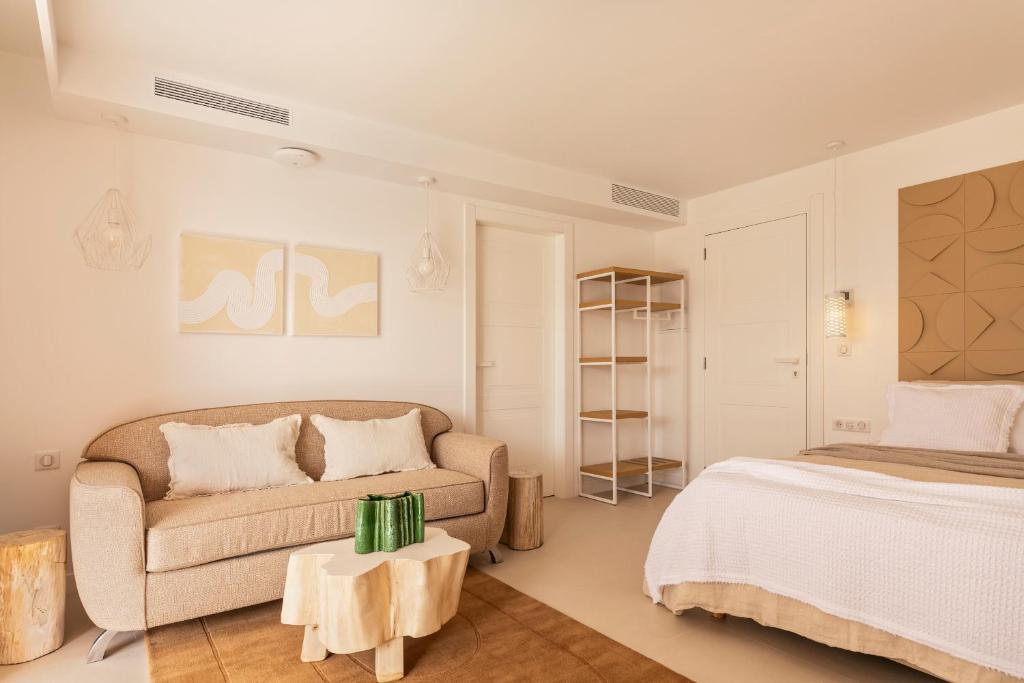 Postel nebo postele na pokoji v ubytování Maison Carla Rosa Cannes