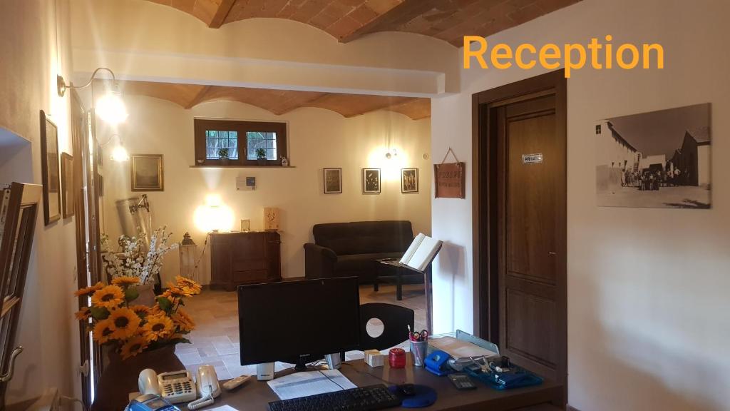 Hol lub recepcja w obiekcie Punta dei Lecci