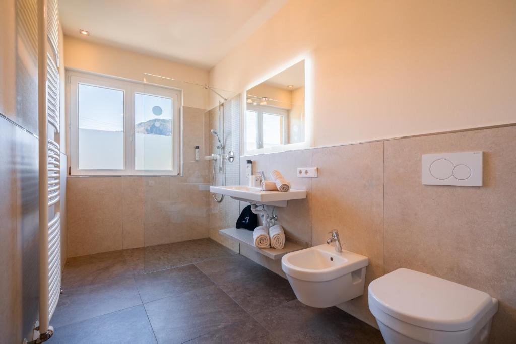 Koupelna v ubytování Hotel Frangart an der Weinstraße