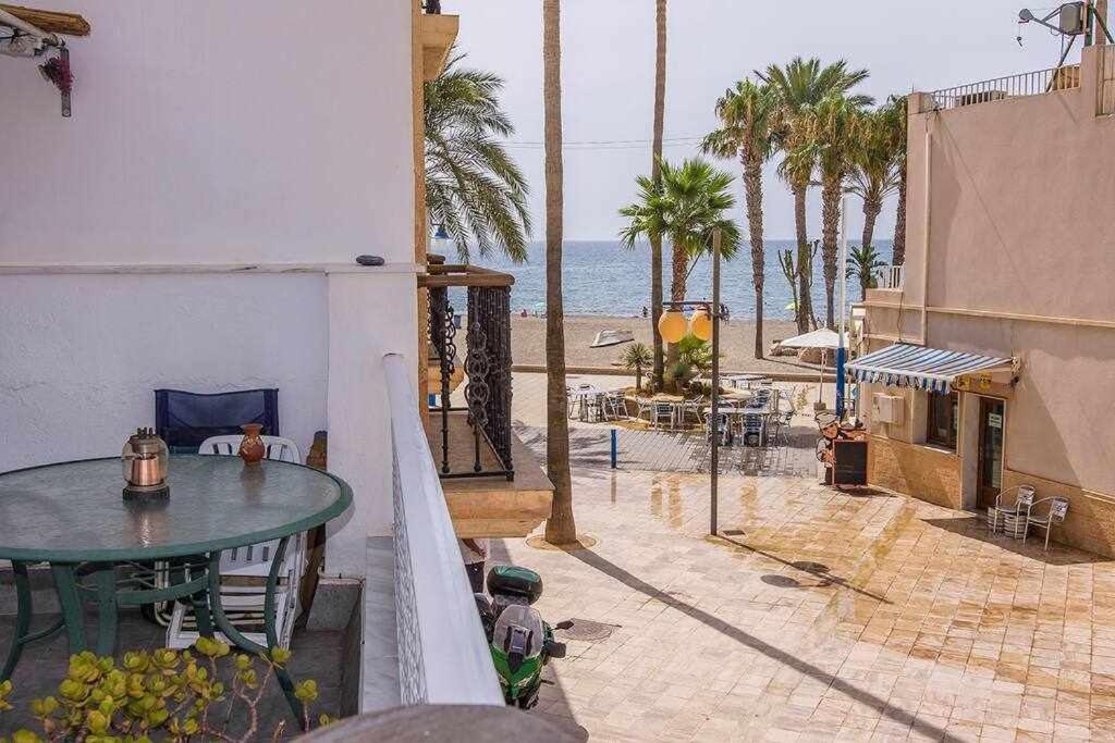 Apartamentos Dúplex El paseo Marítimo en Carboneras, Andalucía