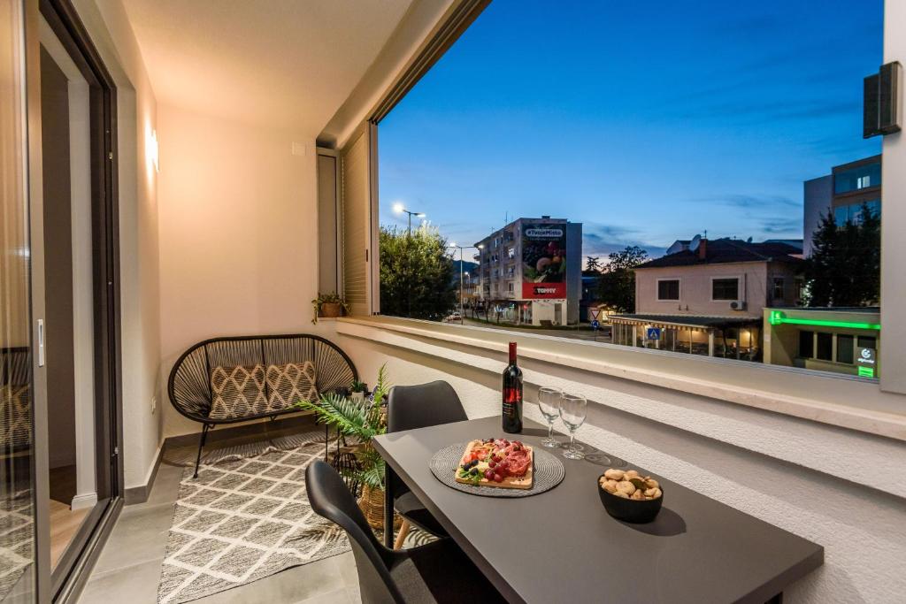 Balkón nebo terasa v ubytování Apartman Olimp