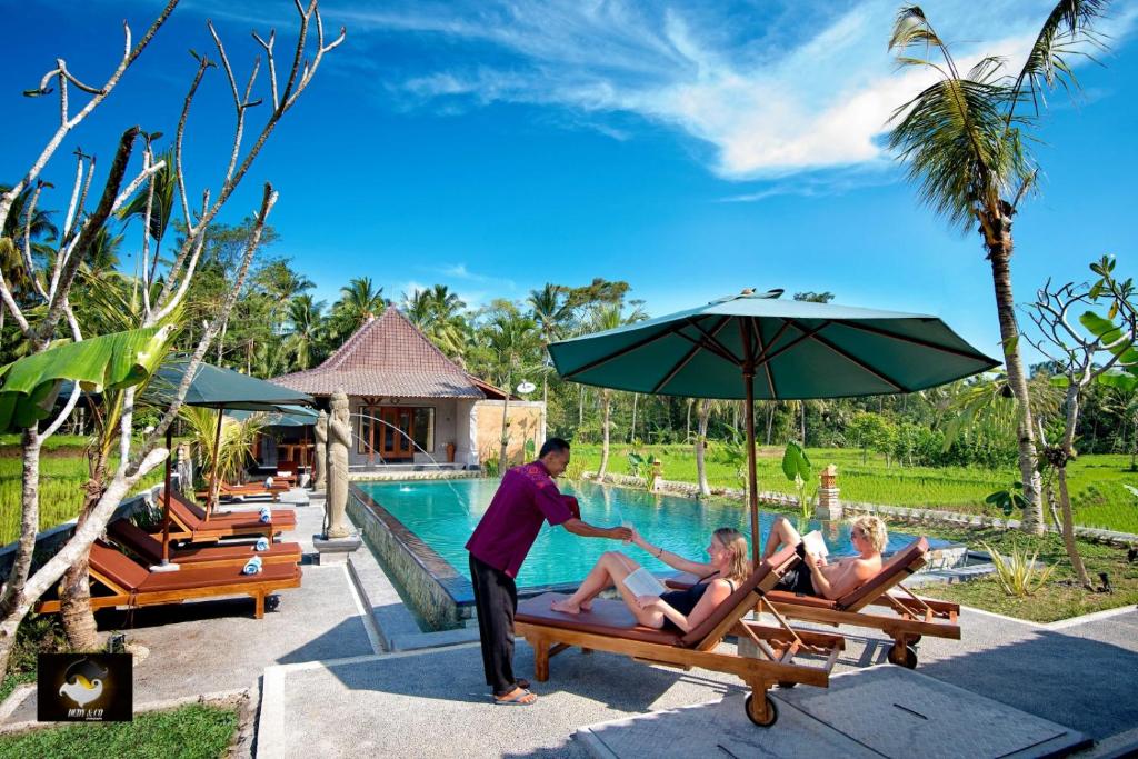 Bazén v ubytování Intan Villa & Suite Ubud nebo v jeho okolí