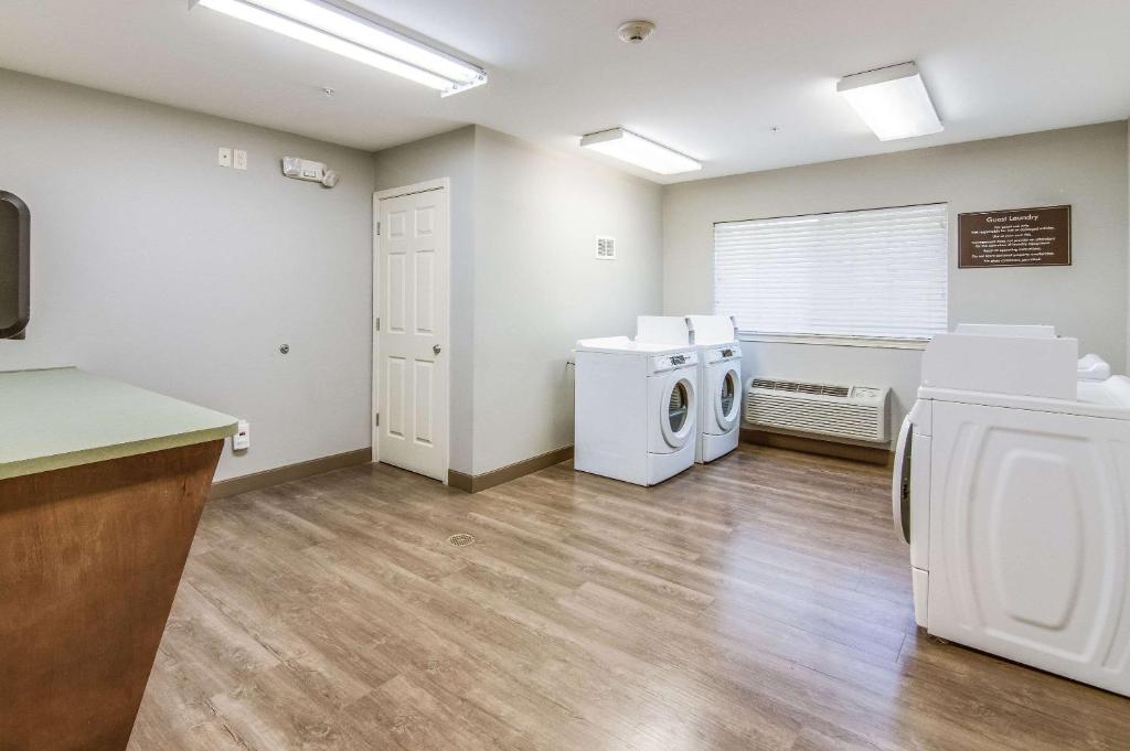 MainStay Suites Columbus near Fort Benning photo