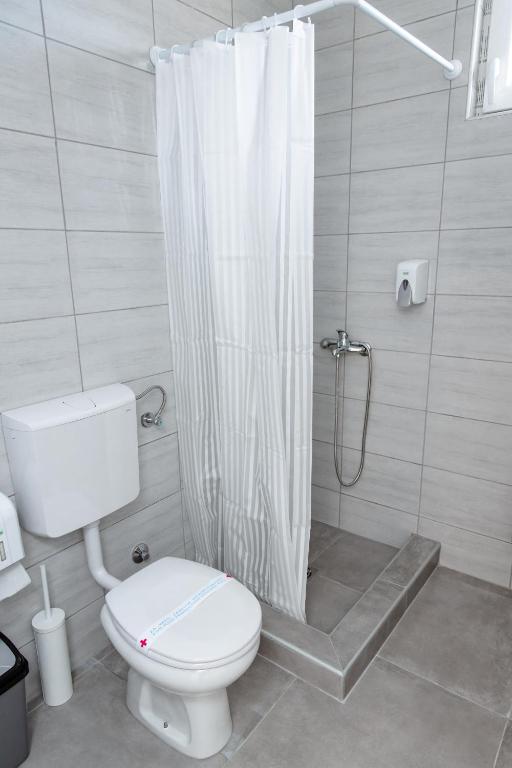Đerdan Garden apartments的一间浴室