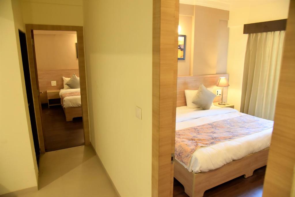 Starlit Suites Shirdi - Suite De Dos Dormitorios