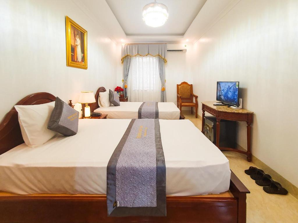 Thành Long Hotel Ha Long - 豪华家庭房