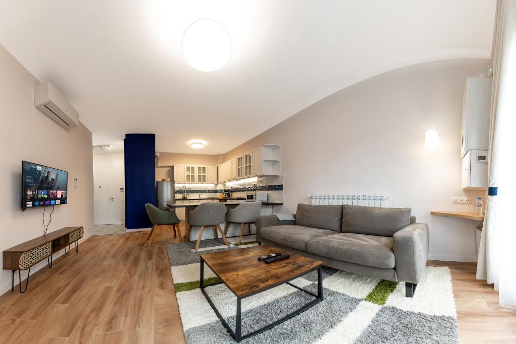 Sofia Apartment with Free Parking, Sofia (updated prices 2024)