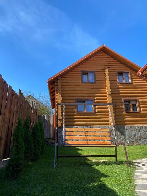 Budova, kde se prázdninový dům nachází