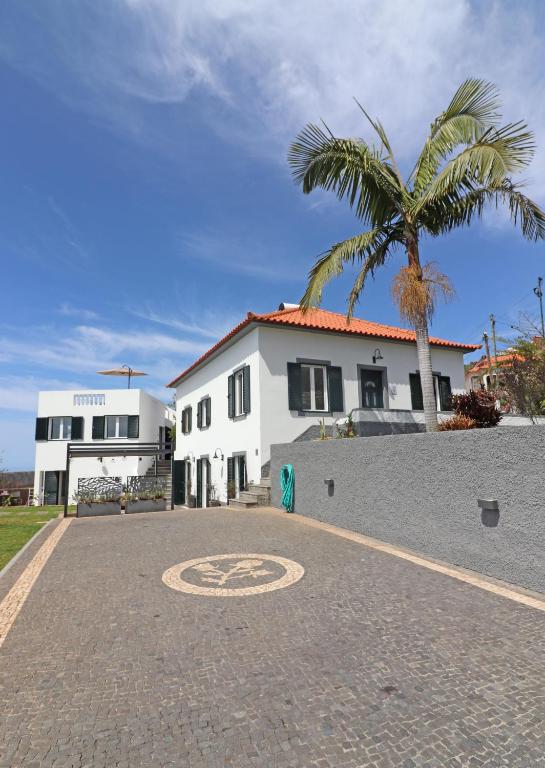 Fotografie z fotogalerie ubytování Casa das Rosas by Homing v destinaci Arco da Calheta