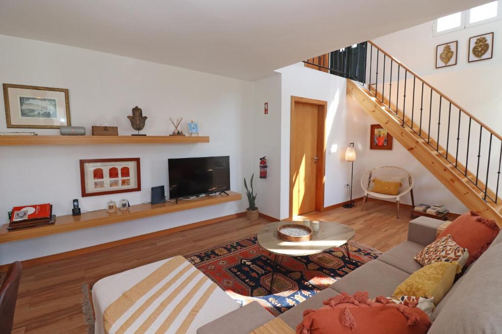 Fotografie z fotogalerie ubytování Casa das Rosas by Homing v destinaci Arco da Calheta
