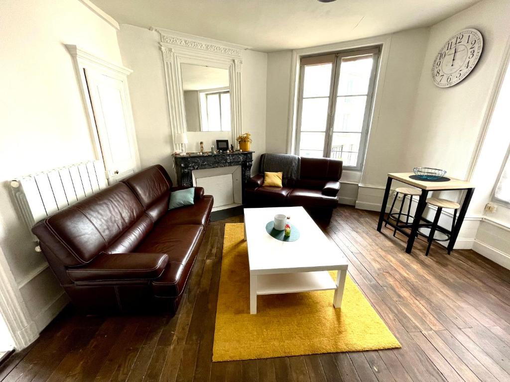 Studio atypique centre Vivonne - Housity