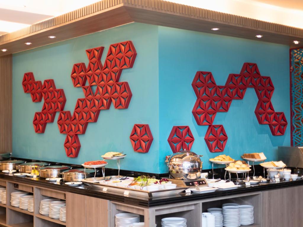 Comida no hotel ou em algum lugar perto