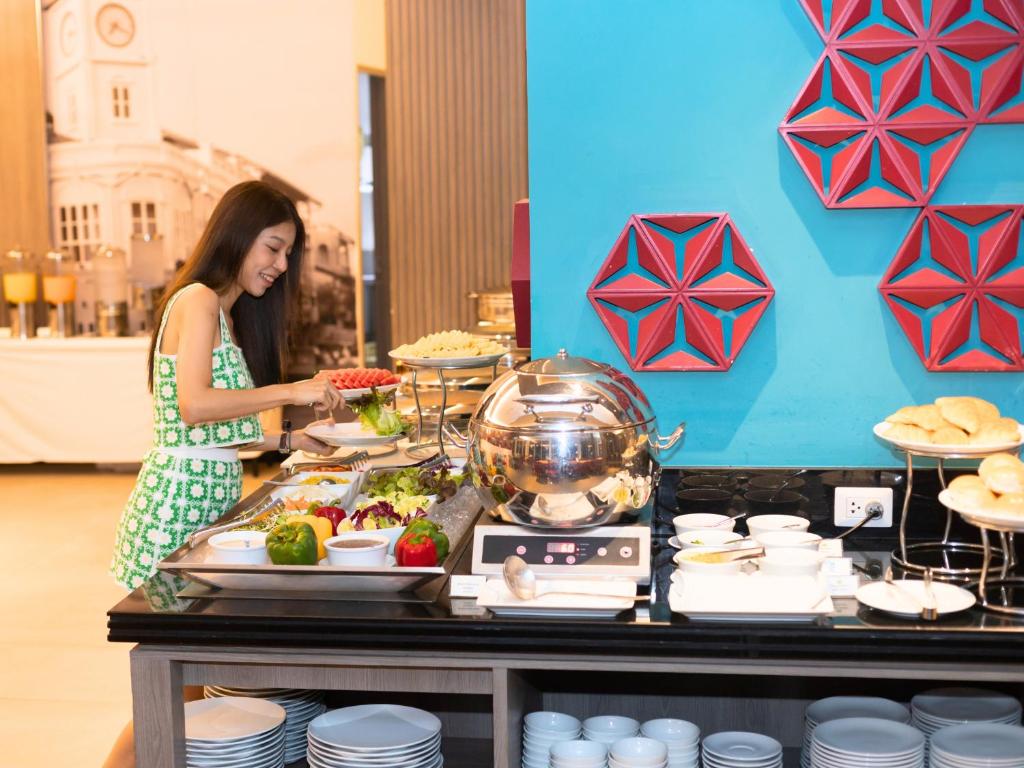 Ibis Styles Phuket City - Resim 35