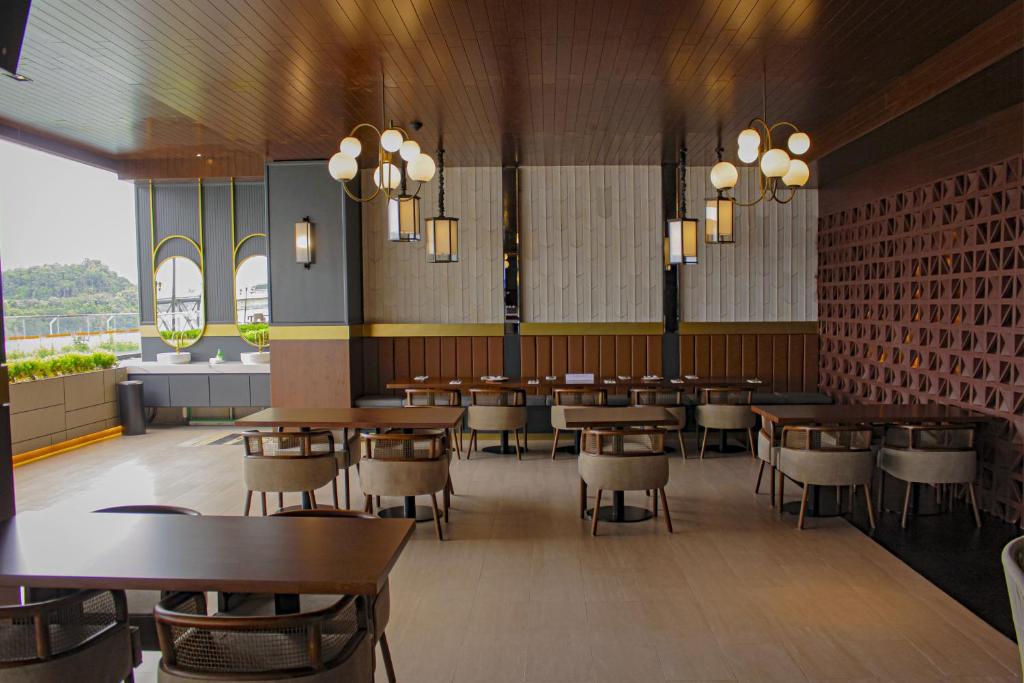 Restaurace v ubytování HARRIS Hotel Samarinda