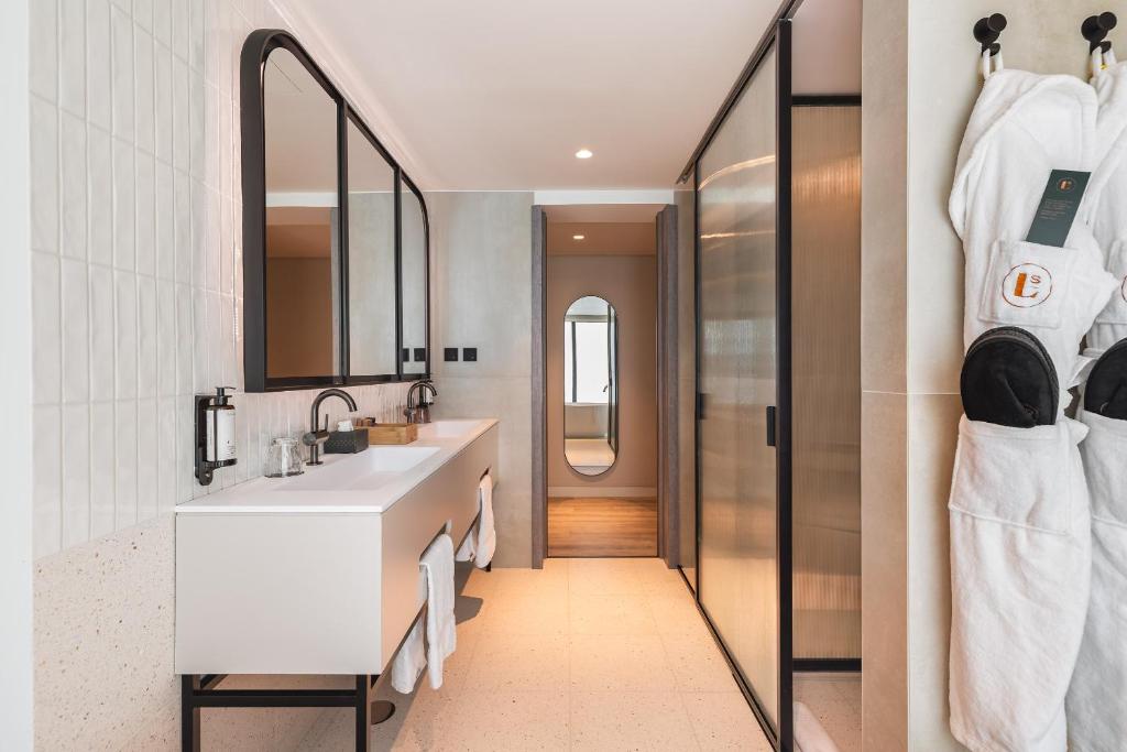 LUSTER Hotel - Resim 14