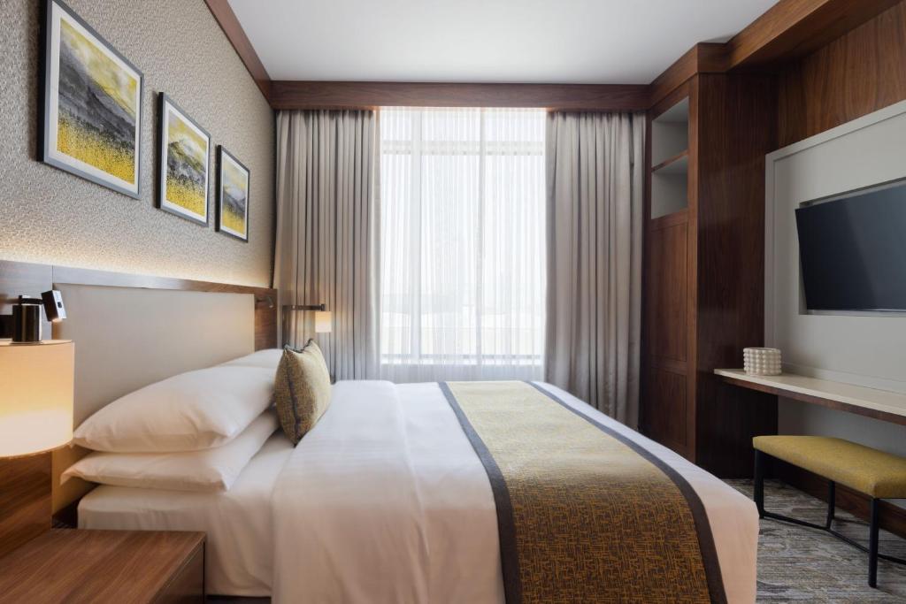 Marriott Executive Apartments Kuwait City - Executive Apartment Mit 3 Schlafzimmern Und Stadtblick