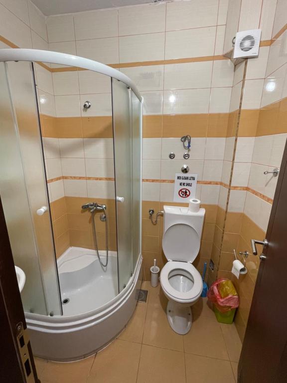Koupelna v ubytování Apartments Miri
