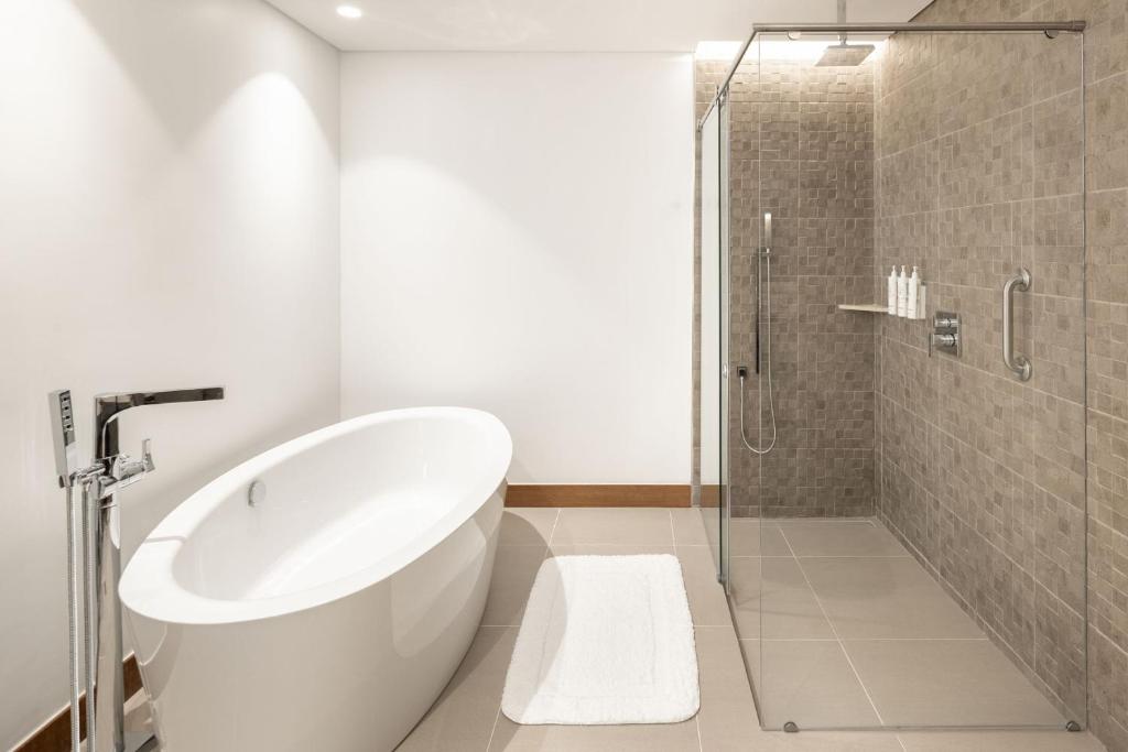 Barranquilla Marriott Hotel - One-Bedroom Club King Suite - Club Lounge Access