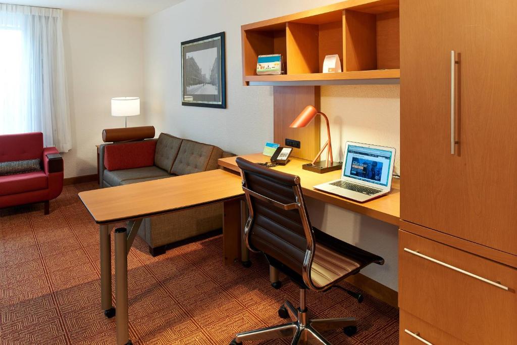 TownePlace Suites by Marriott Minneapolis Downtown/North Loop photo