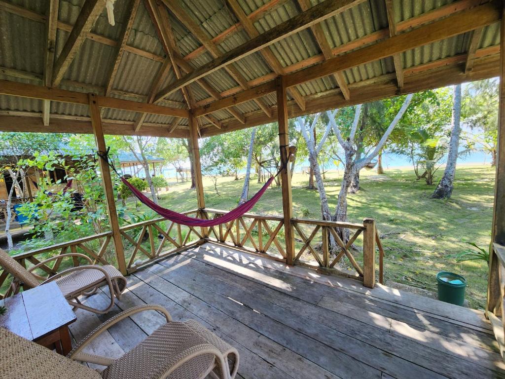 Zahrada ubytování MB Palambak Island Resort Pulau Banyak Aceh Singkil