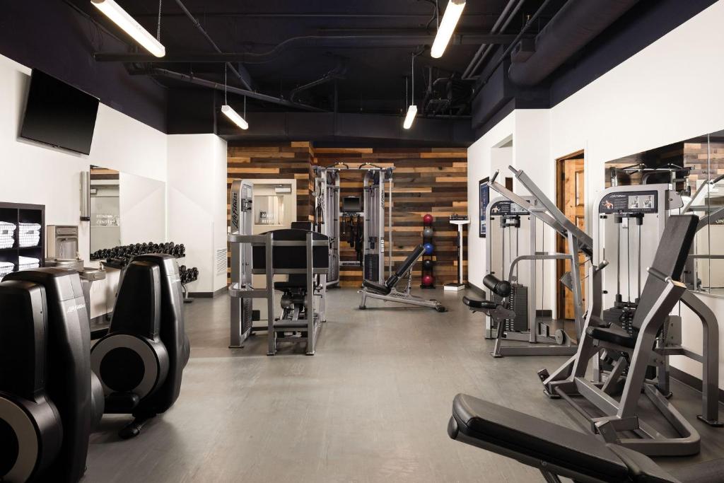 Fitness centrum a/nebo fitness zařízení v ubytování Marriott's Summit Watch