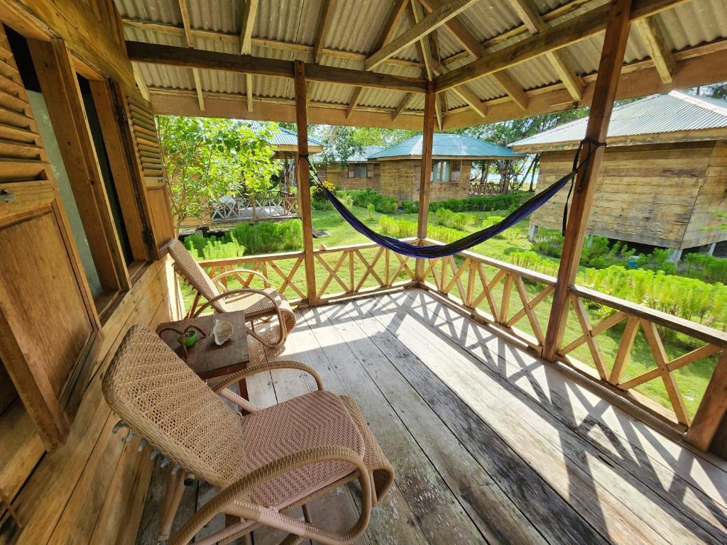 Balkón nebo terasa v ubytování MB Palambak Island Resort Pulau Banyak Aceh Singkil