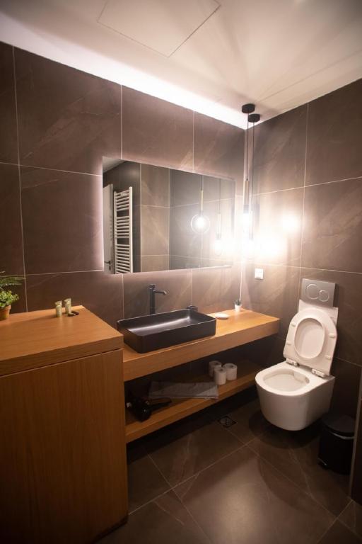 Acropolis Vibes Apartments - 15