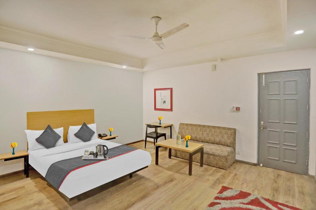Townhouse Jp Grand Near Mayapuri Chowk - Klassieke Drievoudige Kamer