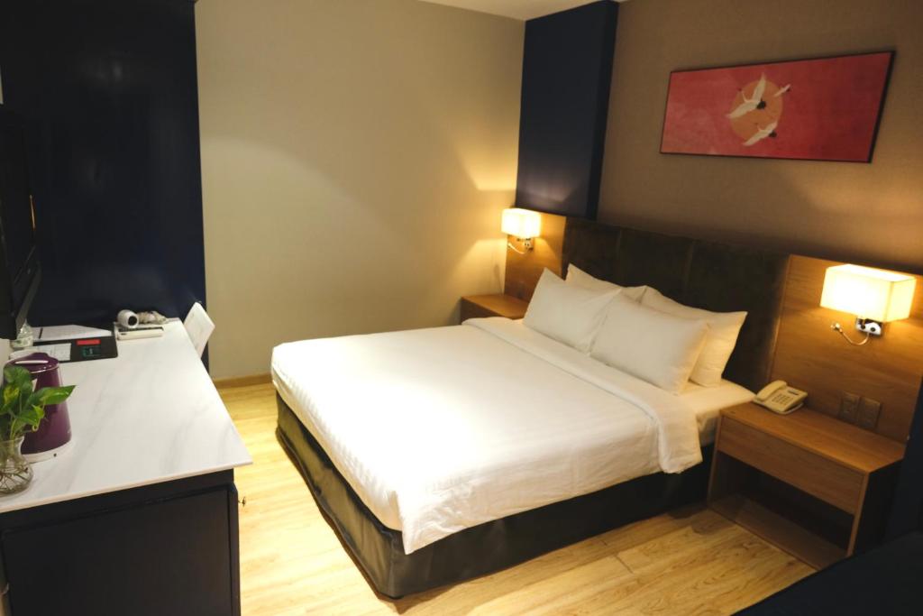 Nicecy NganHa Hotel - Deluxe Double No Window