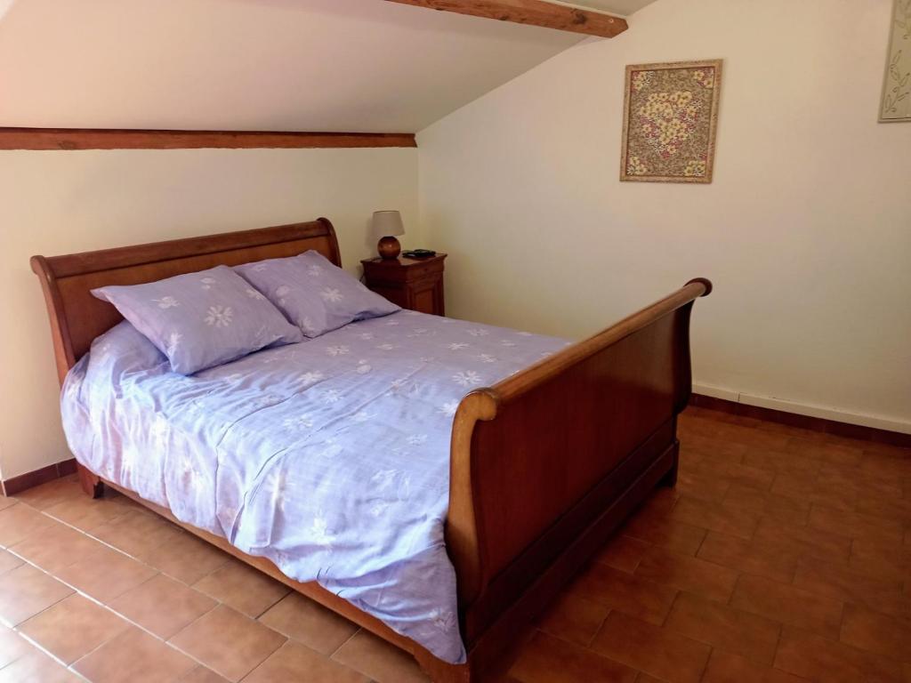 Кровать или кровати в номере Gîte Chez Dado & Denis Saint Martin d'Ardèche