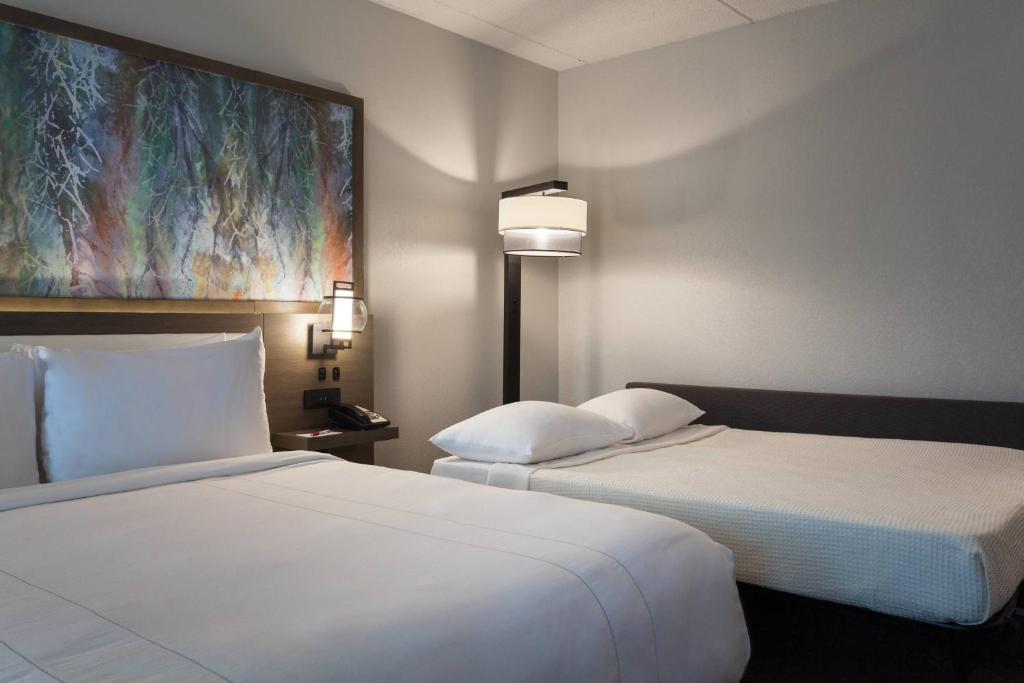 Marriott Savannah Riverfront - King Room