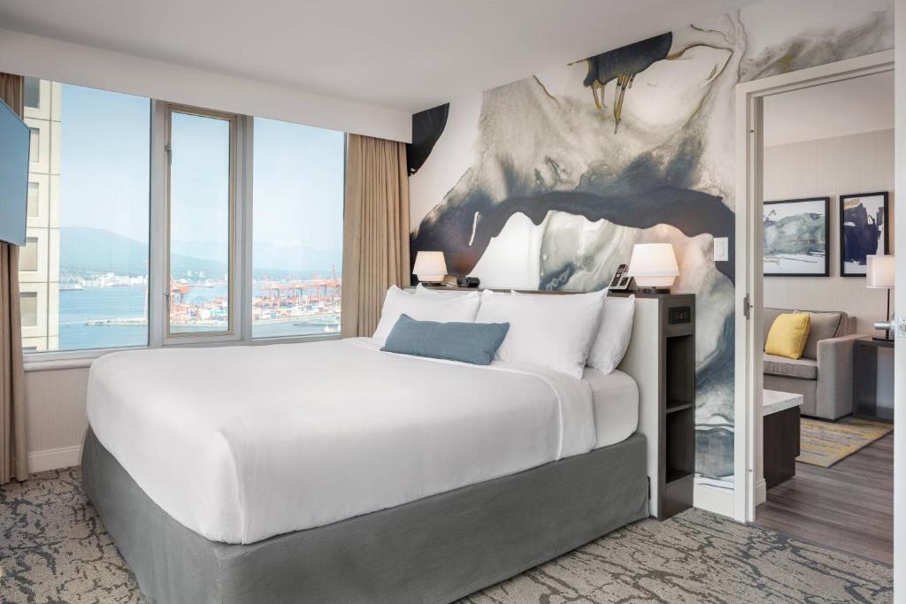 Delta Hotels by Marriott Vancouver Downtown Suites - Resim 18