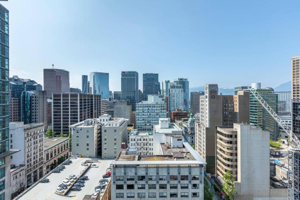 Delta Hotels by Marriott Vancouver Downtown Suites - Resim 31