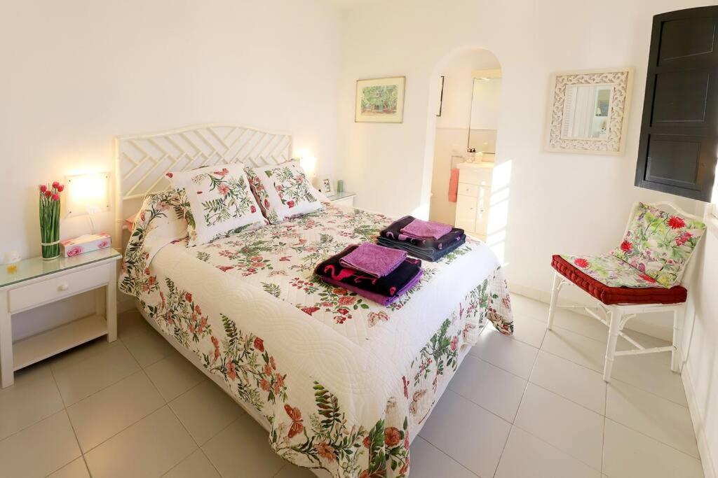 Posteľ alebo postele v izbe v ubytovaní Jazmin, 3 bed in Los Mojones