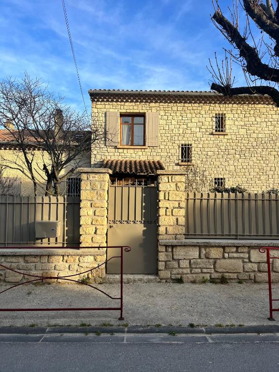 Zdjęcie z galerii obiektu CLOS DU VILLAGE w mieście Mormoiron
