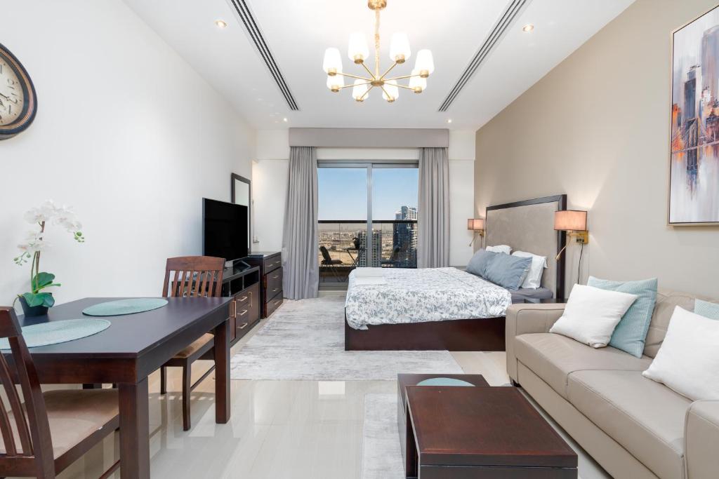 SuperHost Vibrant Studio With Canal View Near Dubai Mall, Dubaj