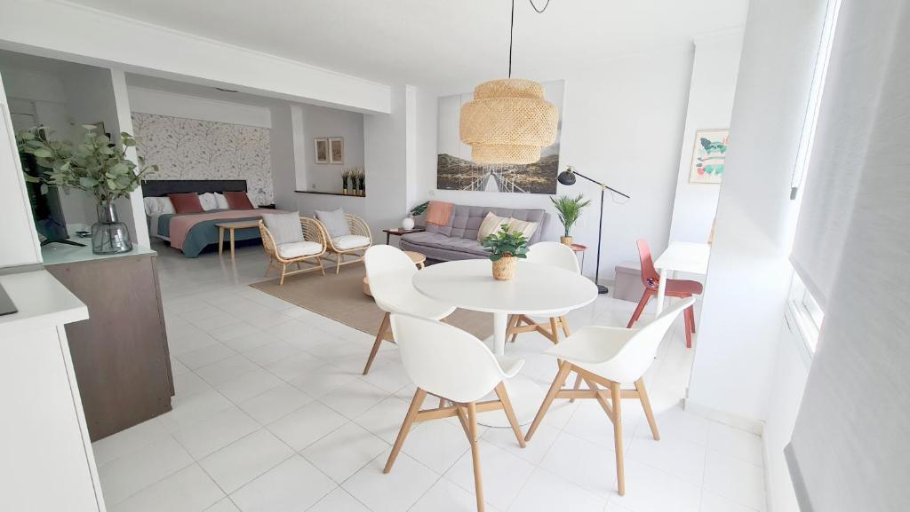 Coco y Palma - Studio With Sea View 802 And 803